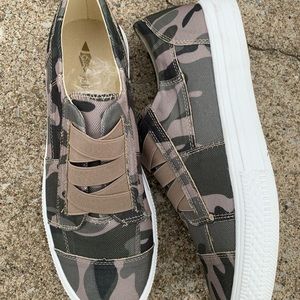 Camo slip on sneakers Worn once